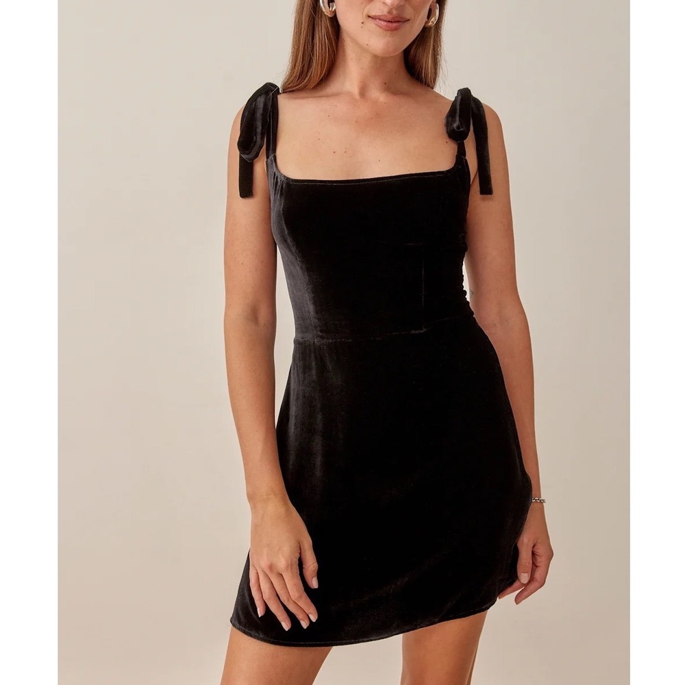 Reformation Minna Silk Velvet Dress Black 4 Evening Special Occasion Holidays